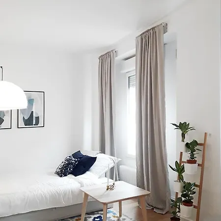 Apartment Paris-nation Paris